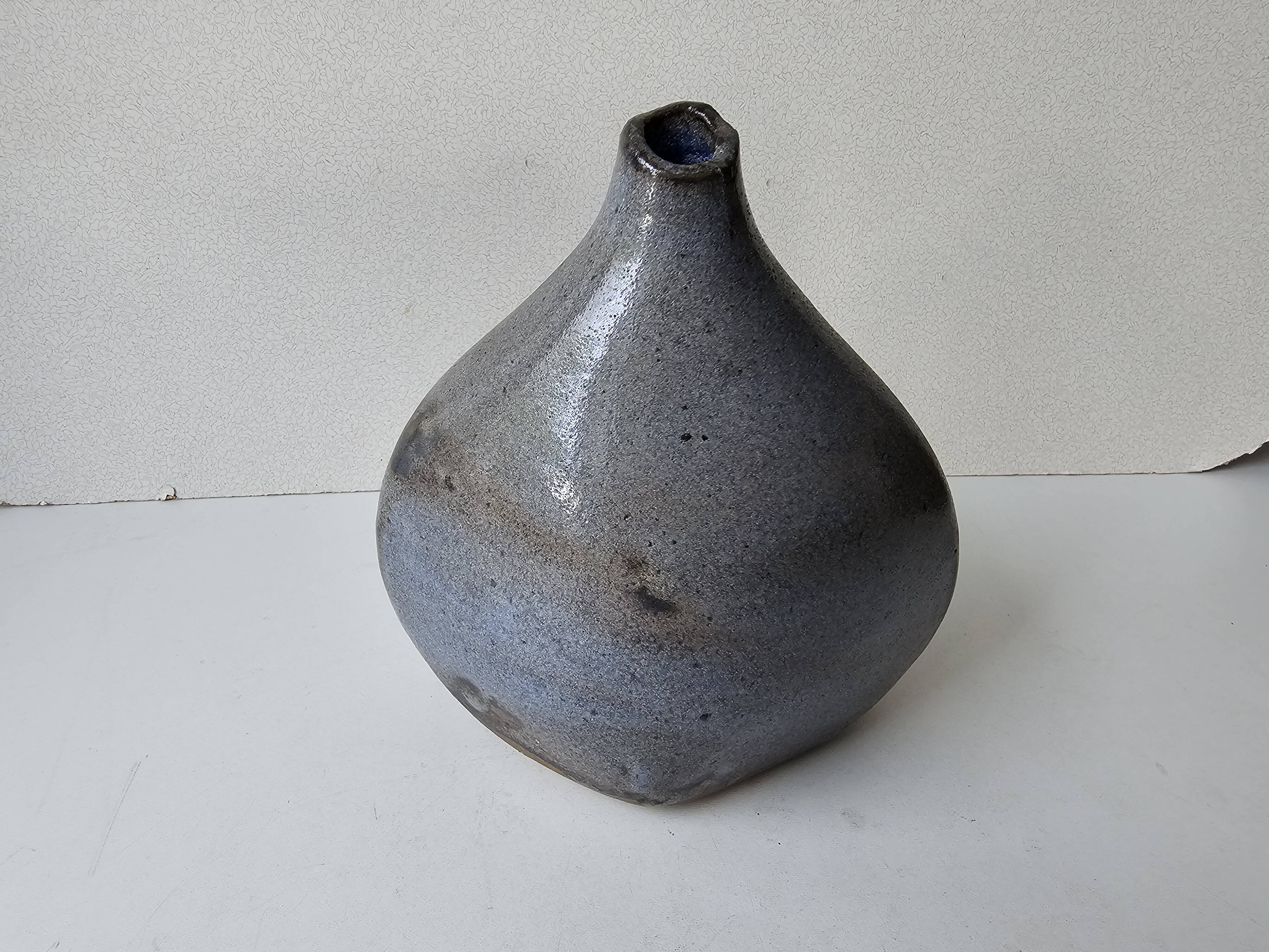 Grey glazed ceramic free-form vase - Height 17cm