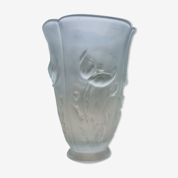 Vase Barolac tchèque moulé par Joseph Inwald en verre satin des années 30