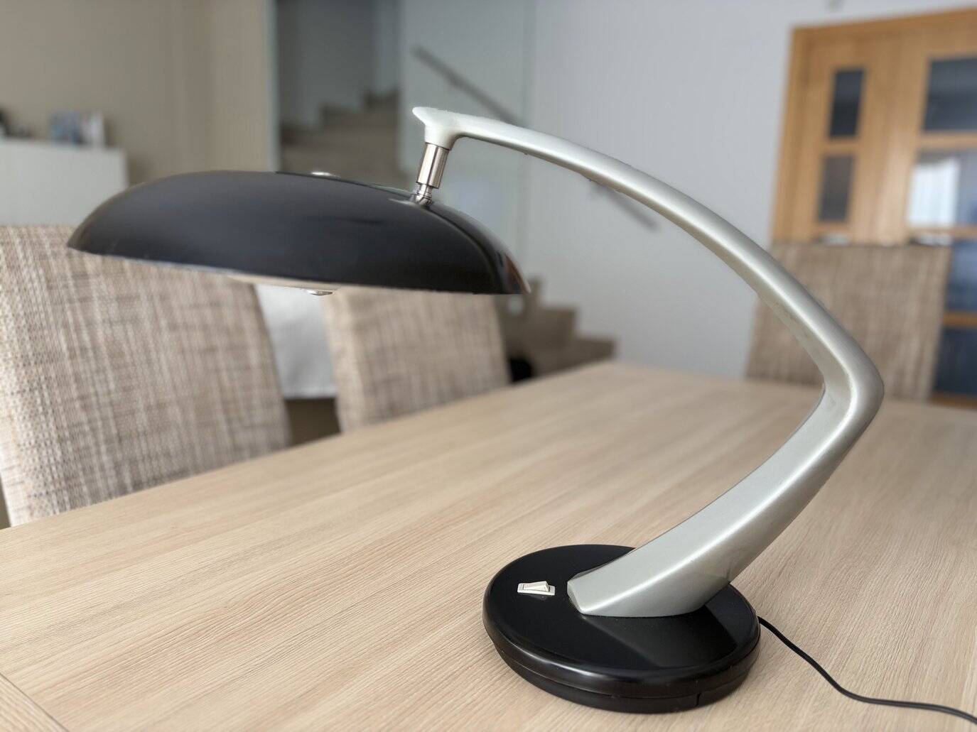 Lampe de bureau Fase Boomerang 64