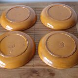 4 plates with old ravel dessert in terracotta