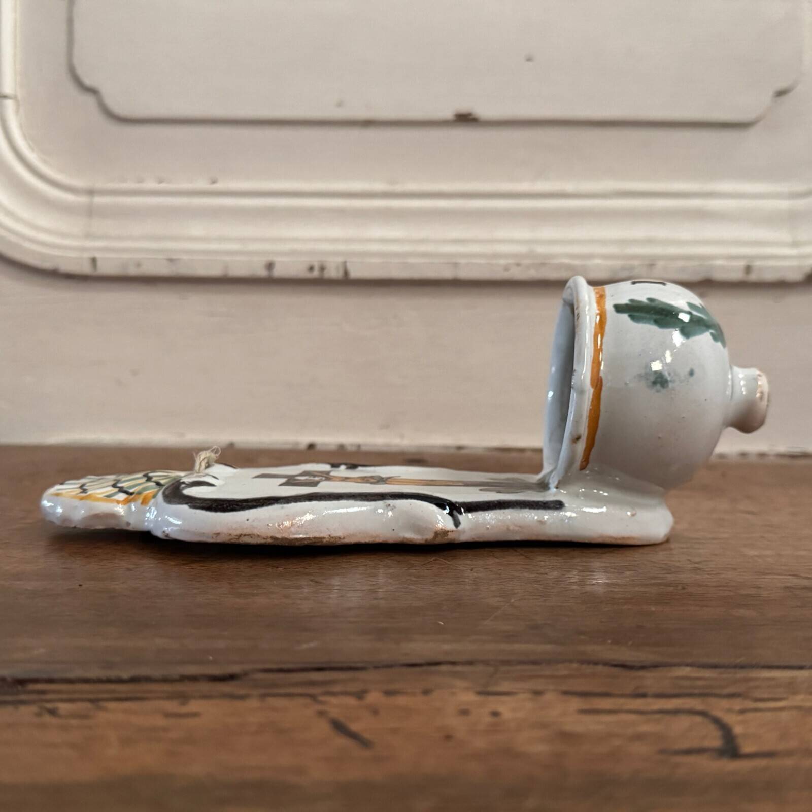 Wall-mounted holy water font in polychrome earthenware from the Nevers factory, 18th century