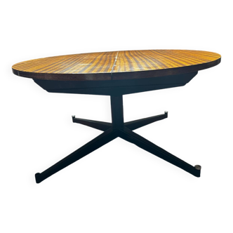 Table (2 heights: low and normal)