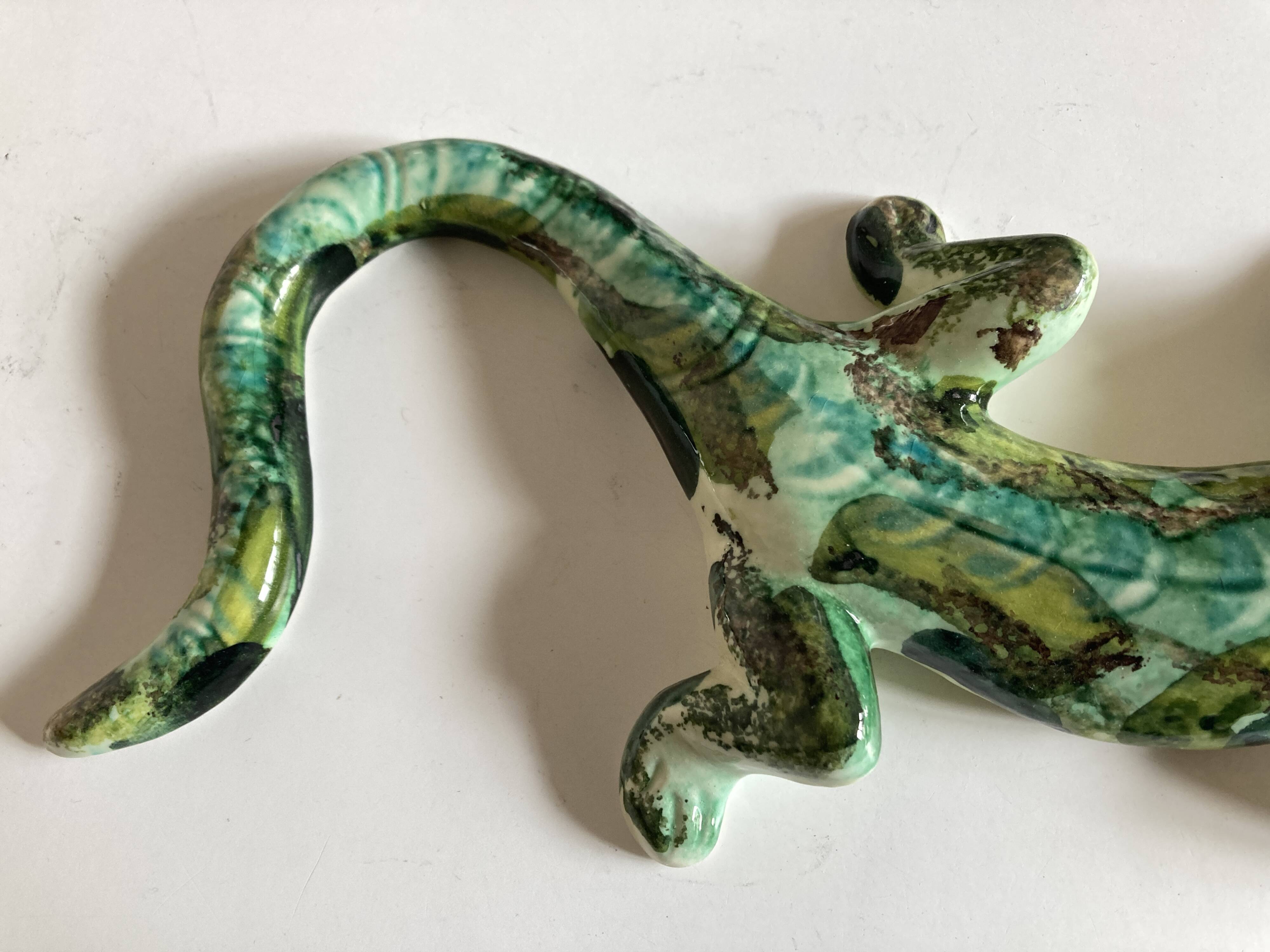 Provence 1970 XXL lizard in green glazed stoneware