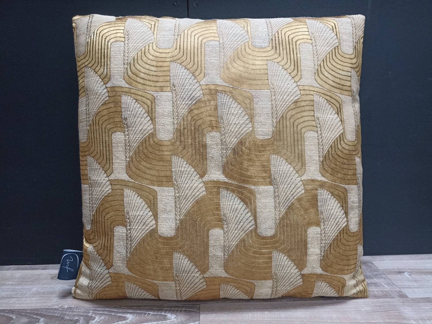 Art Deco jacquard cushion 40x40cm