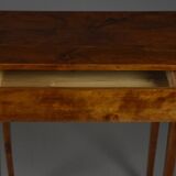 Table d'appoint ancienne en noyer, fin du XIXe siècle – restaurée