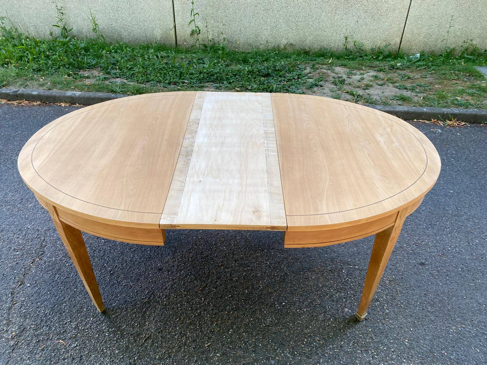 Louis XVI round extendable dining table renovated 160cm 19th century