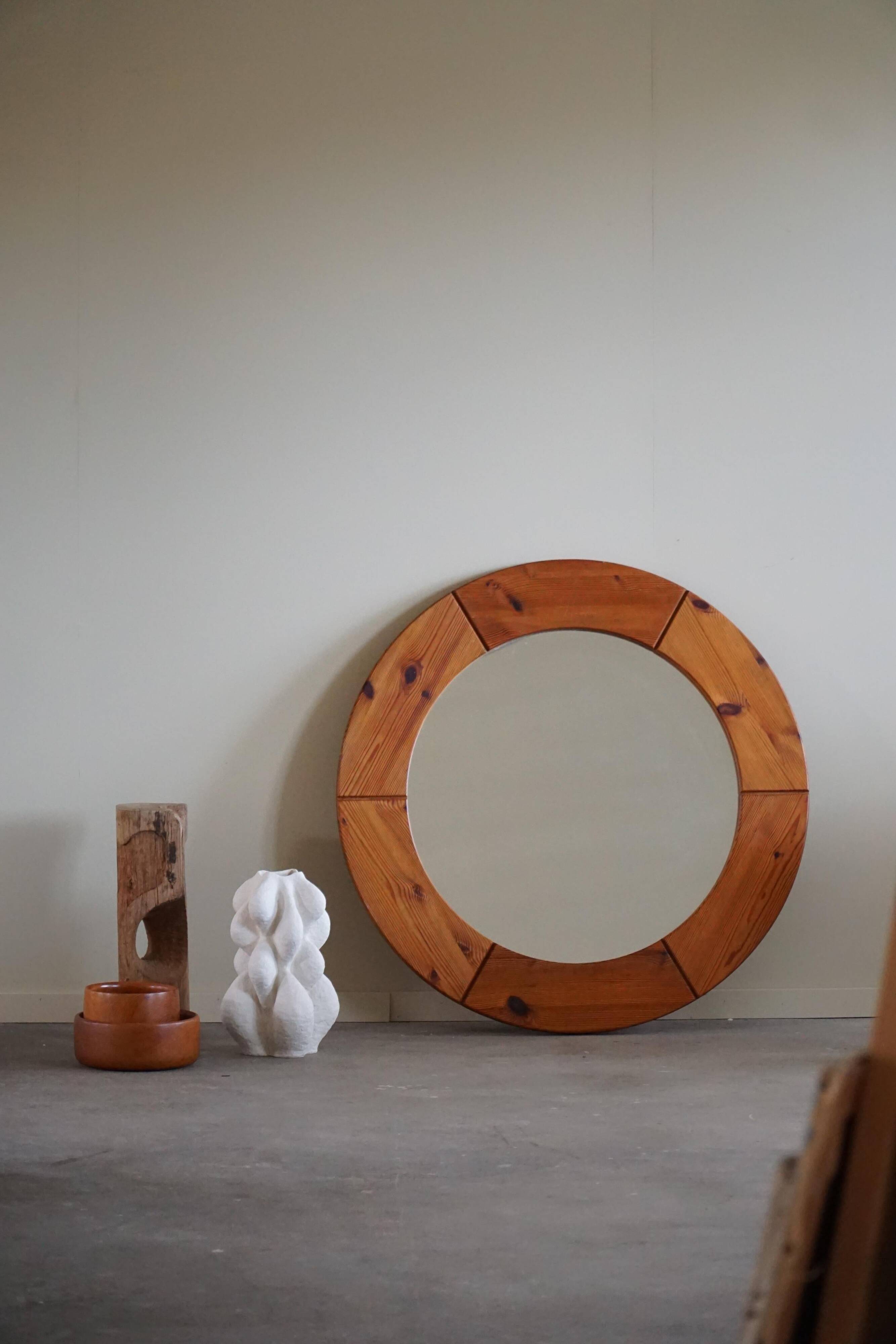 Wall mirror in solid pine by Glasmäster Markaryd, Sweden, 1960s.