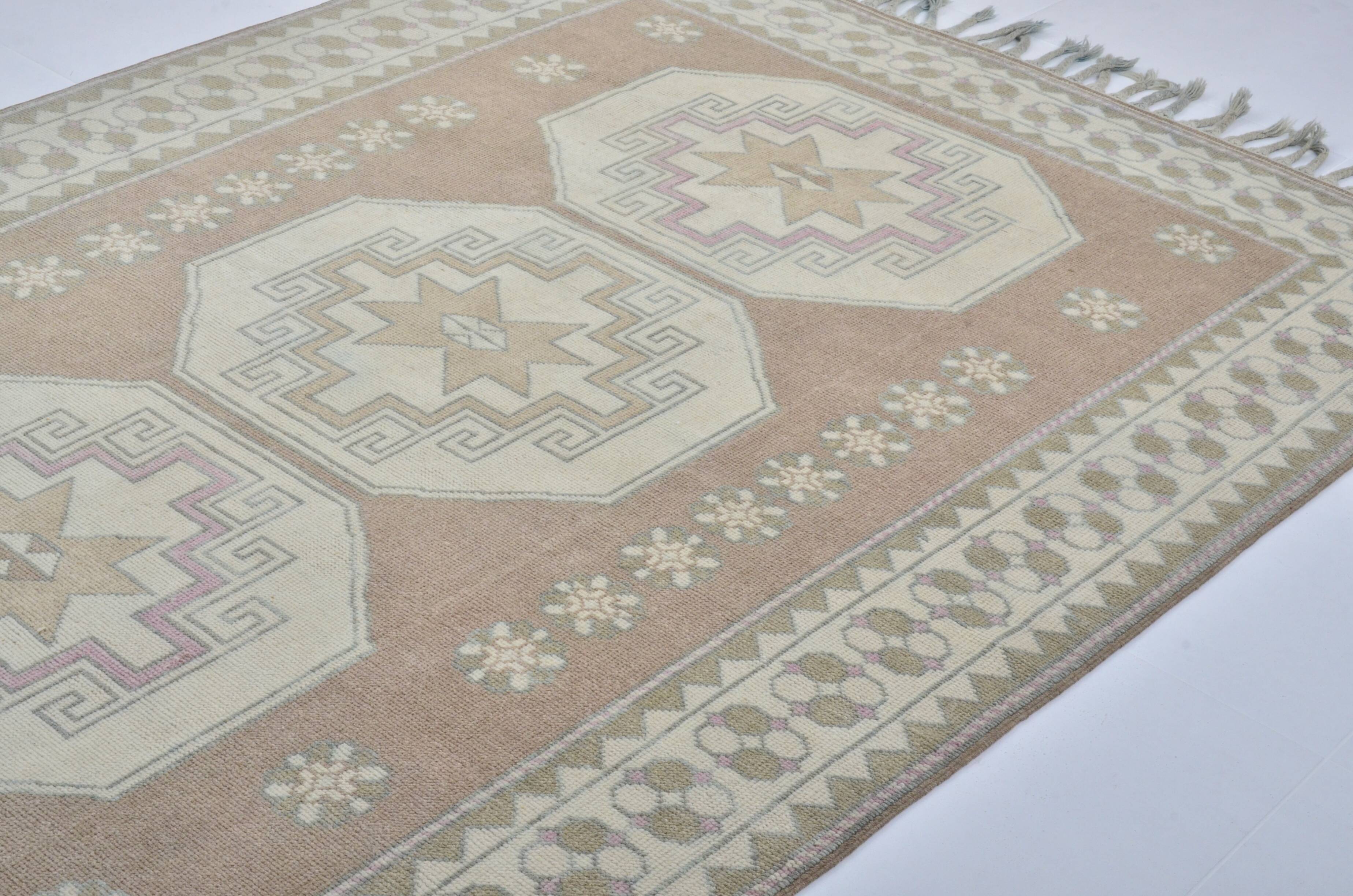Home Living Vintage Wool Rug sku 3588