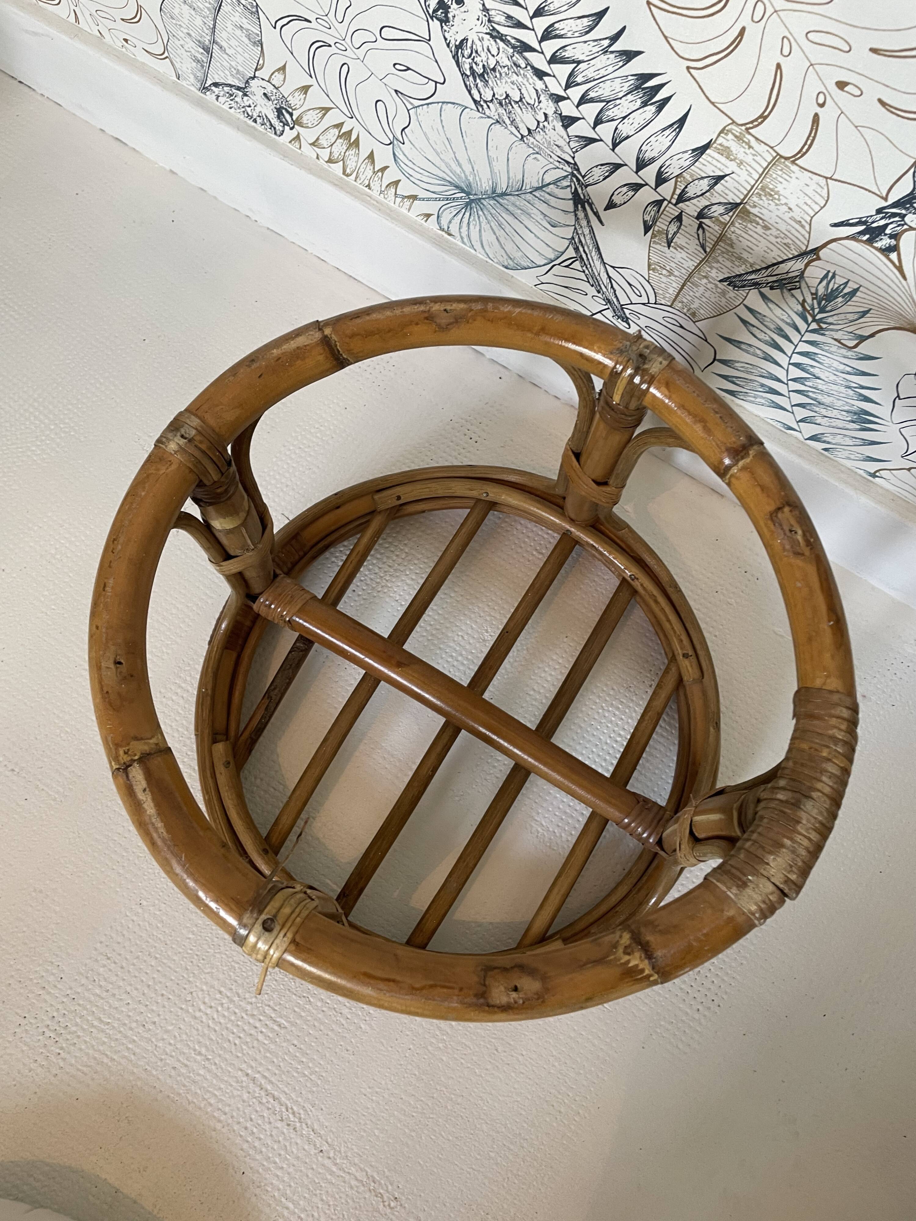 Rattan pouf
