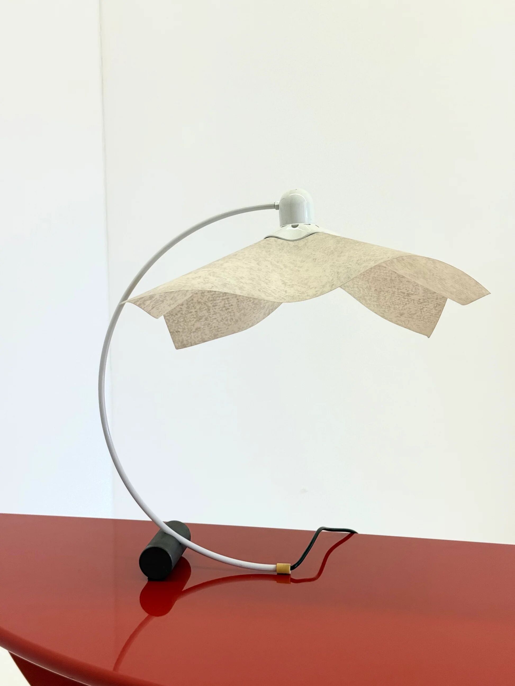 Area Curvea table lamp by Mario Bellini for Artemide