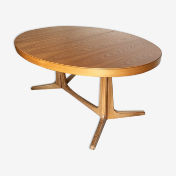Table ovale extensible de la maison Baumann vintage 1970, estampillée NF