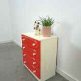 Vintage ladekast met rood roze kunststof lades 1970