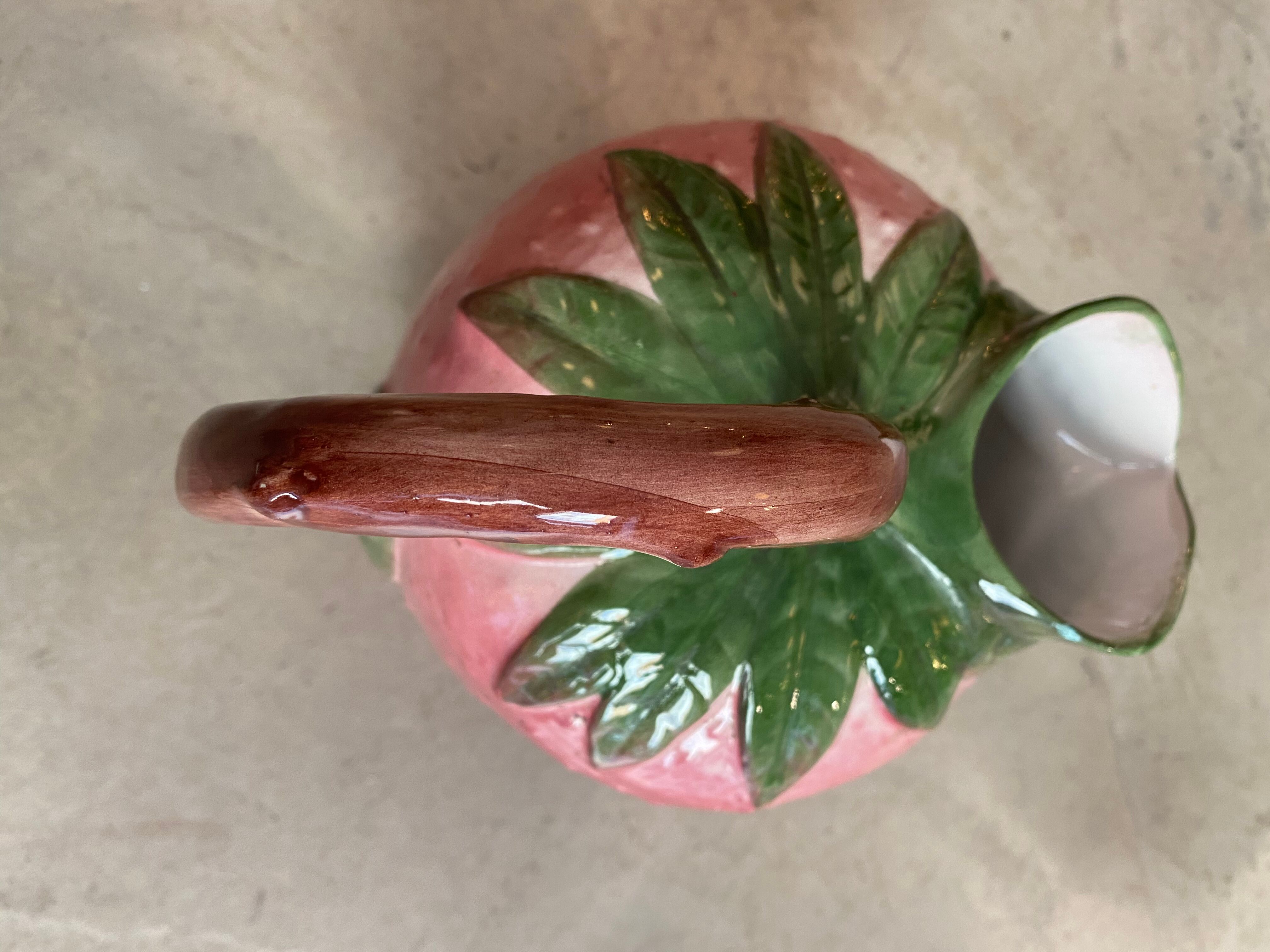 Strawberry decanter