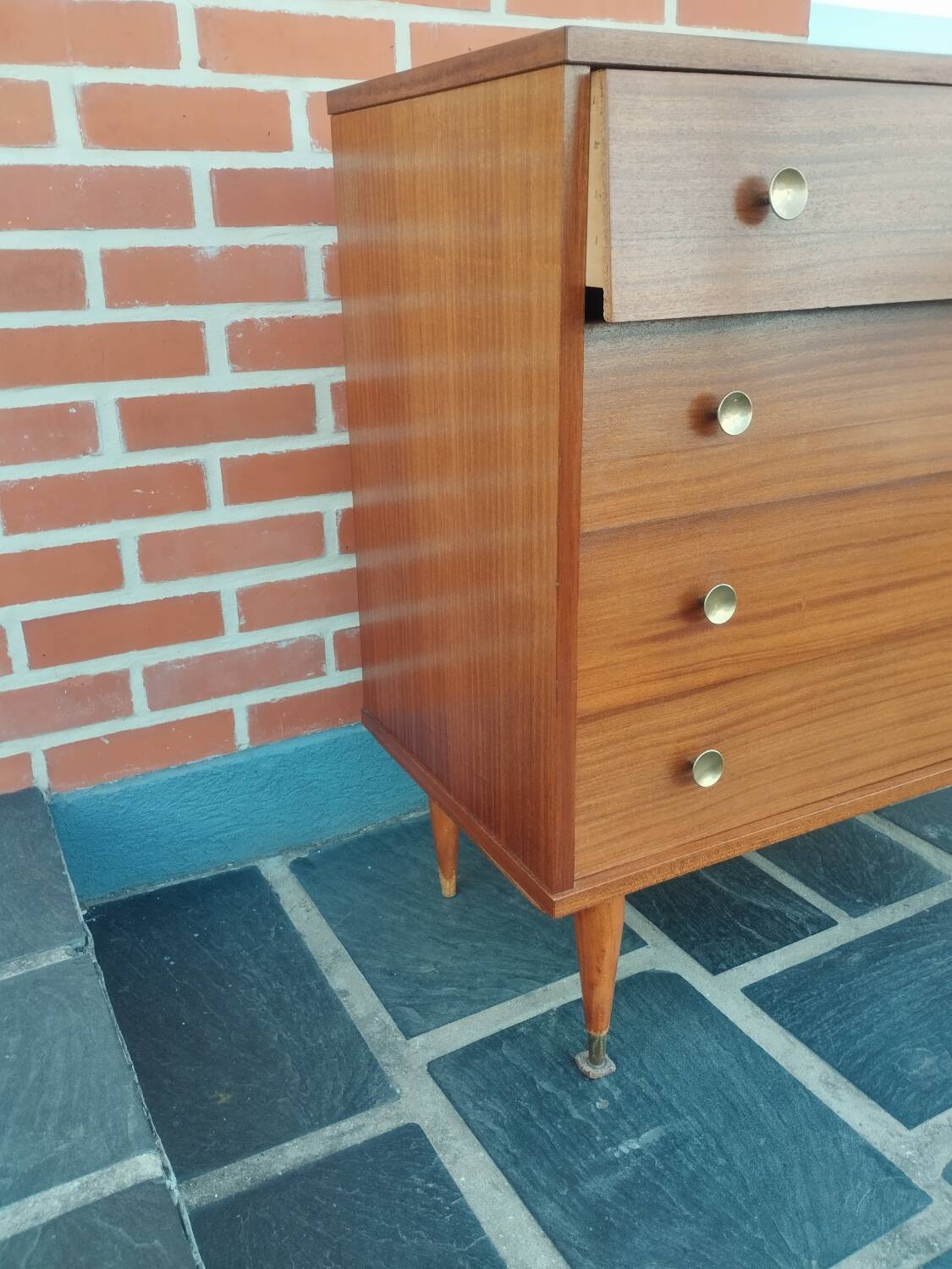 Vintage wooden chest of drawers