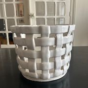 cache pot en céramique tressée