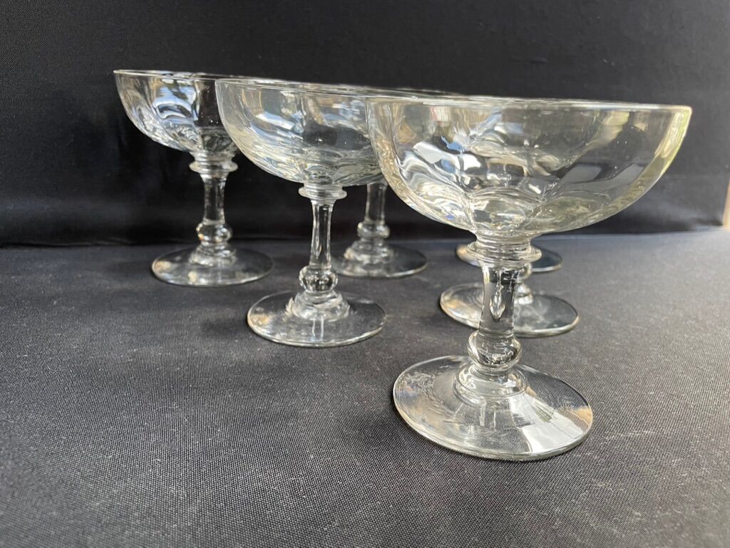 6 Champagne glasses in glass with Venetian ribs - XIXth