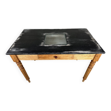 Table de travail en bois ancien