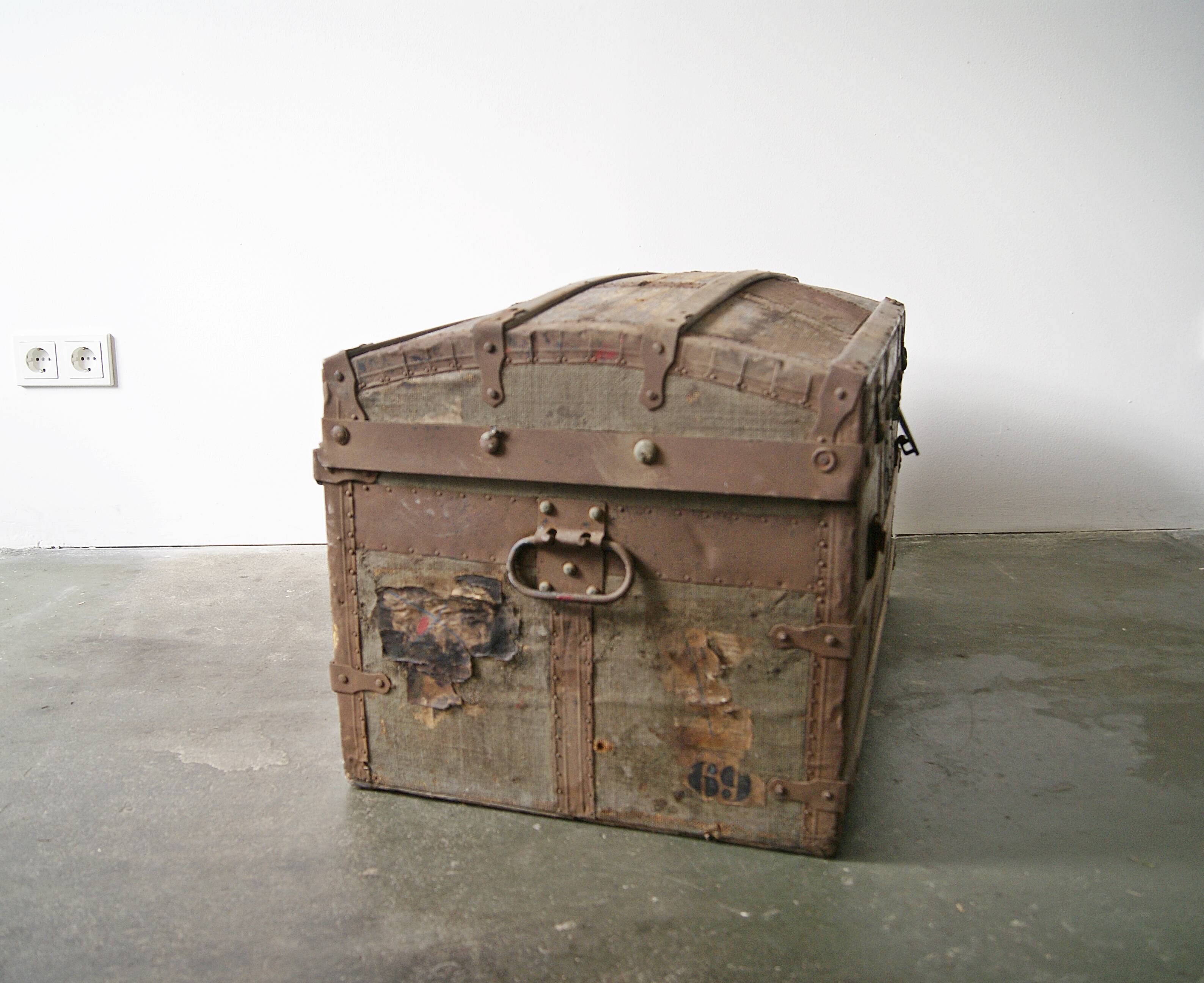 Coffre en bois, style industriel