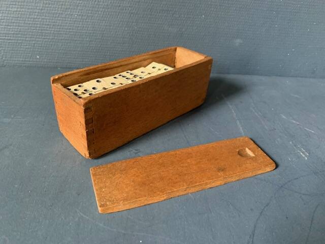 Old complete set of antique dominoes, in ebony wood and bone, 1900