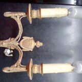 Pair of bronze wall light equipped with electricity