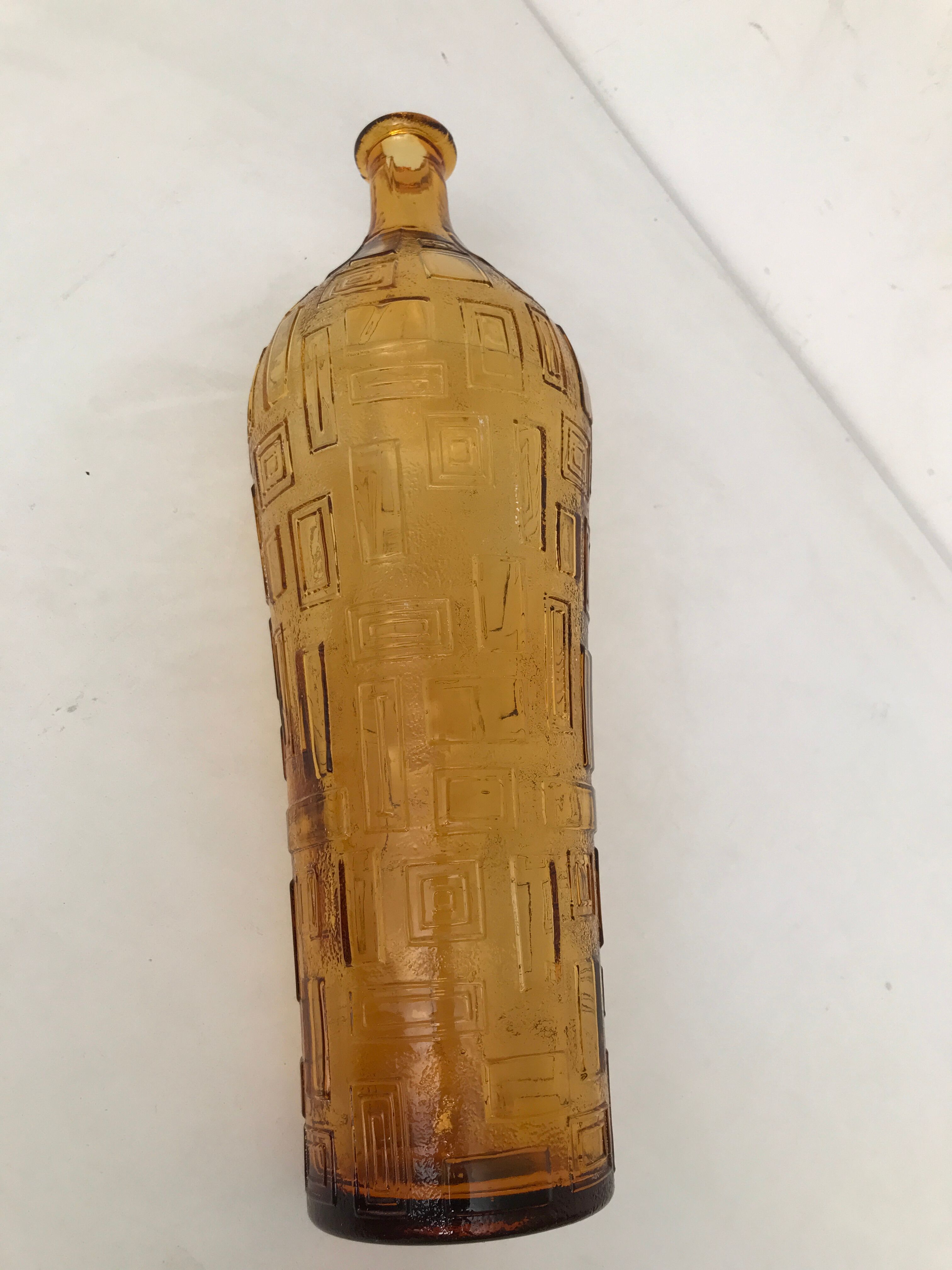 Carafe employment 60s