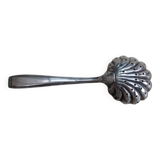 Cuillère saupoudreuse en métal argenté Ercuis