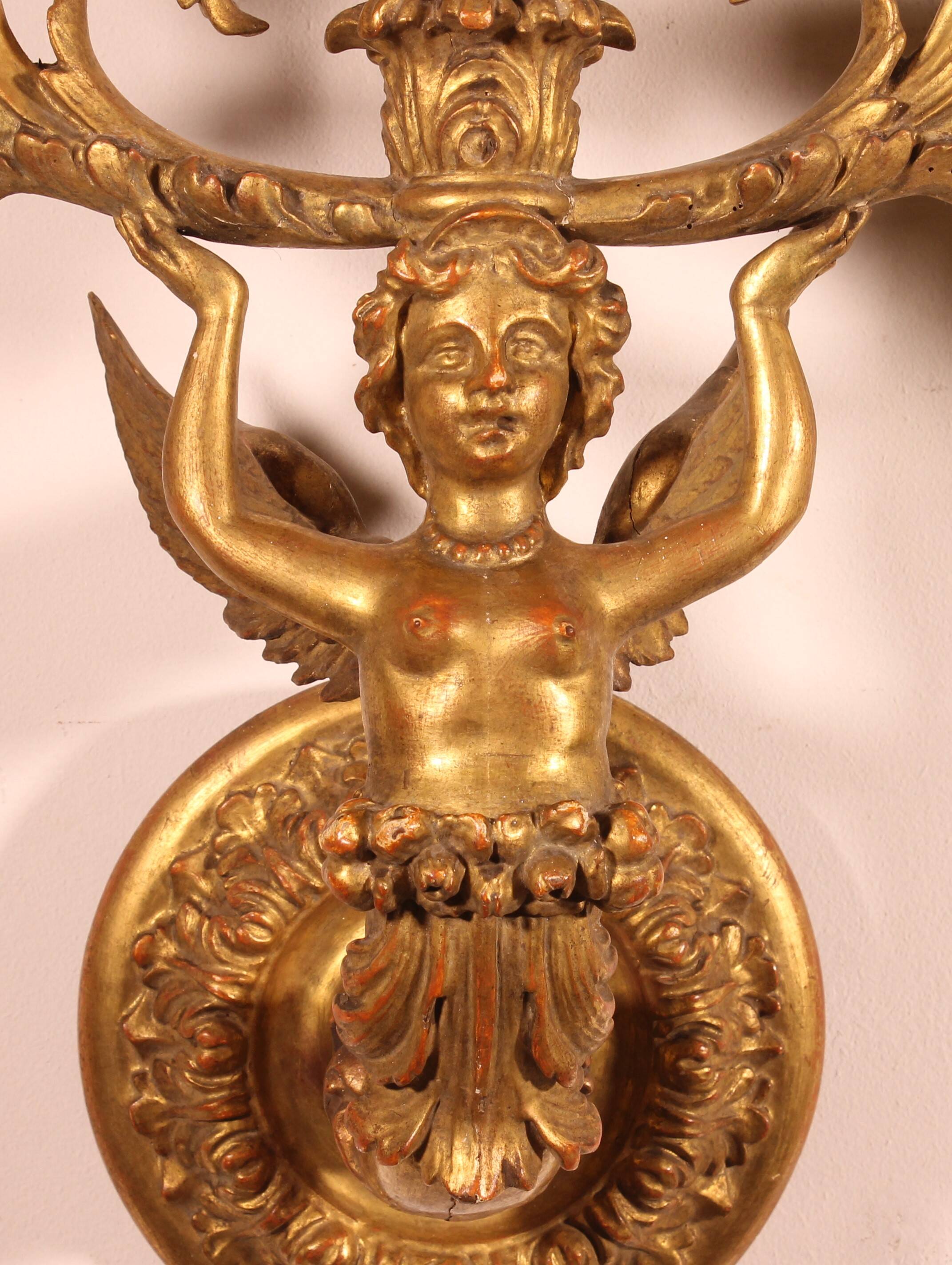 Paire d'appliques en bois doré - Italie- 19° siècle