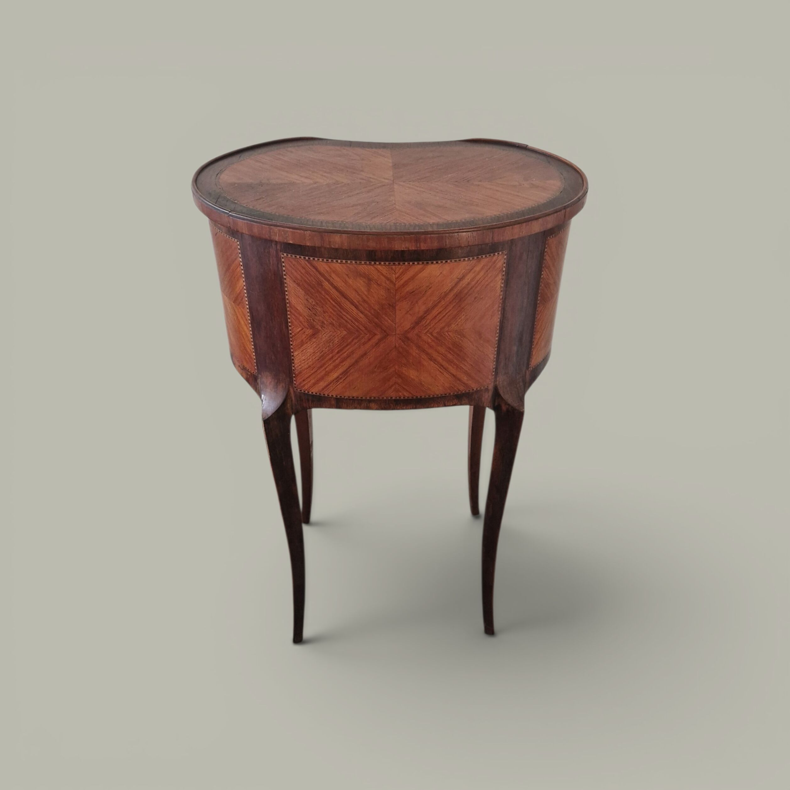 Curved side table in Louis XV style with marquetry - late 19th century
