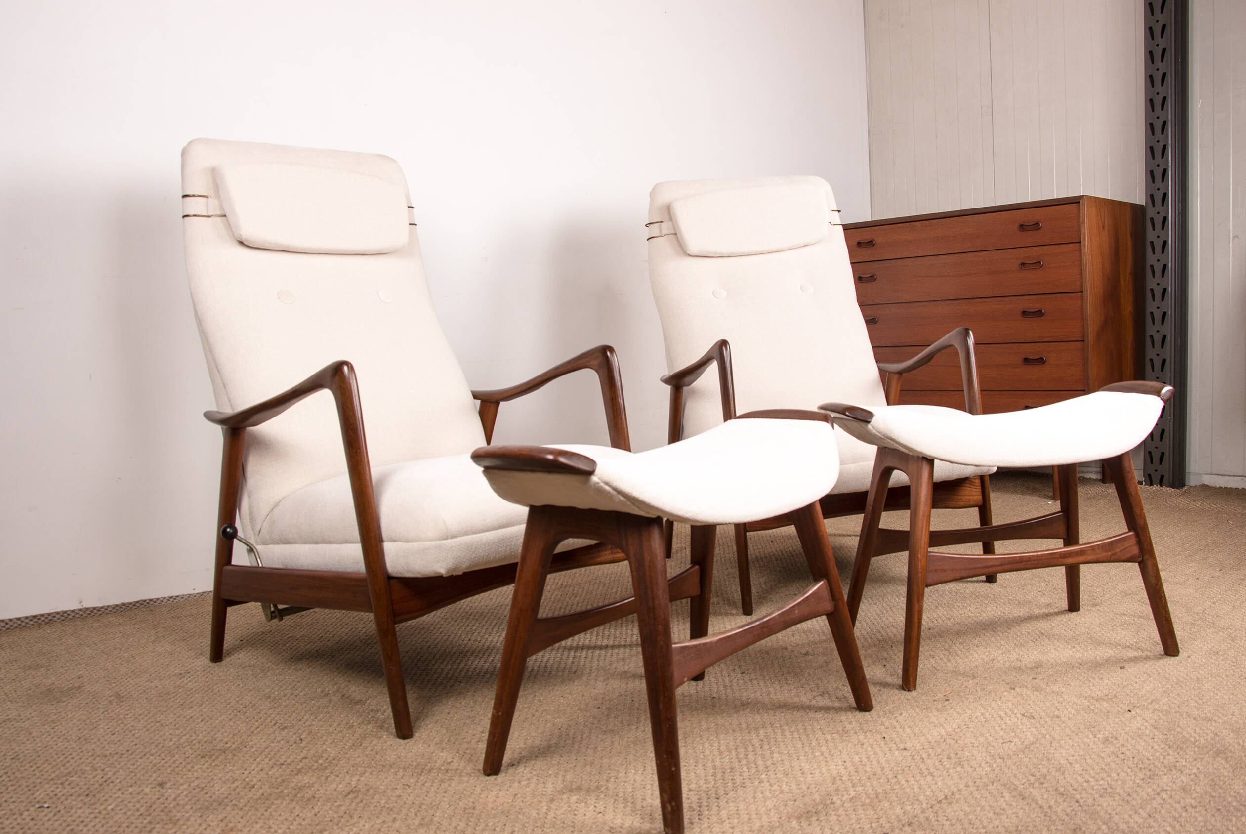 Large Scandinavian Teak Armchair with Ottomans by Folke Ohlsson for Westnofa 1960.