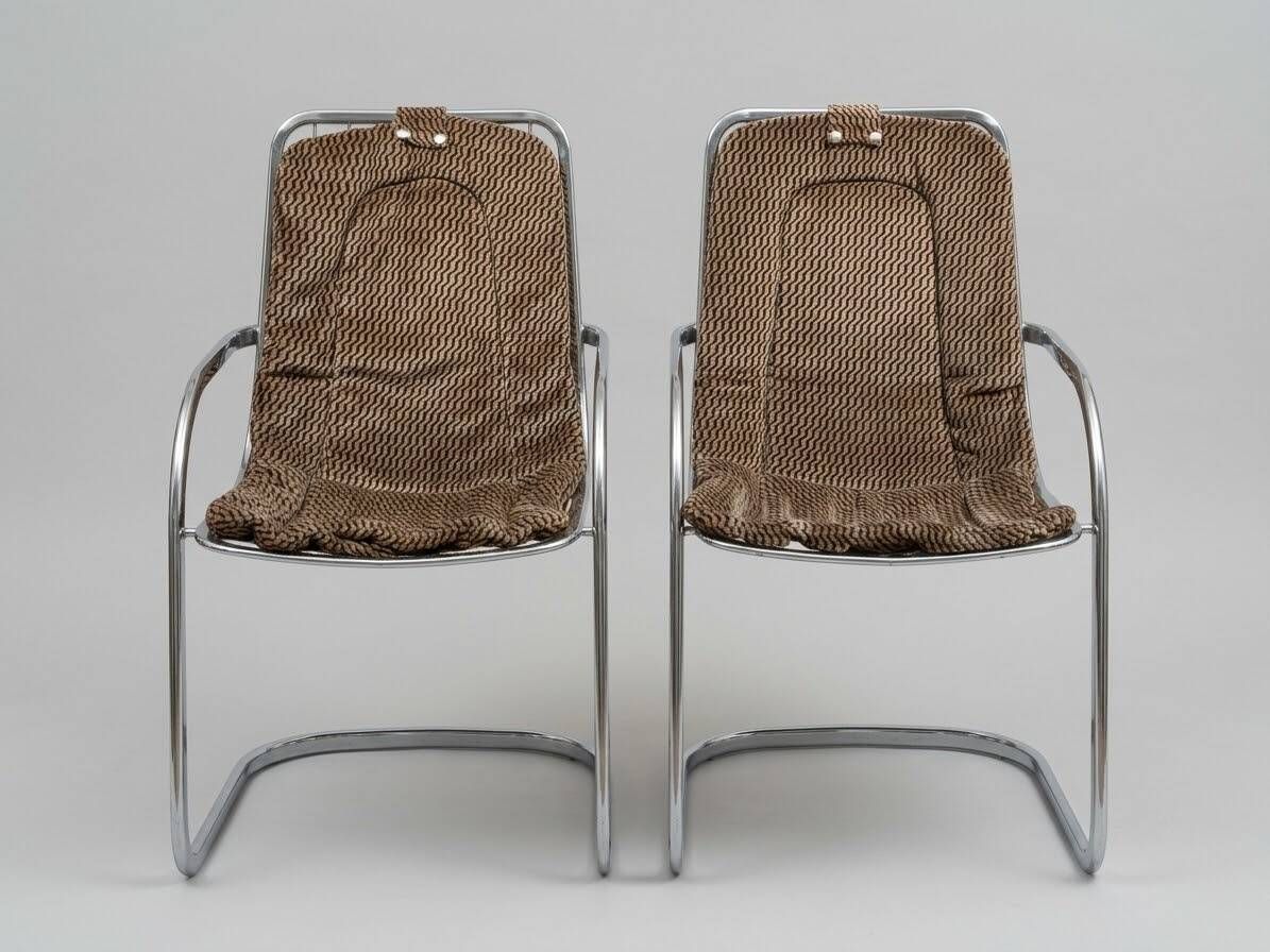 2 vintage designer chairs from the 70s in the style of Willy Rizzo, space age.