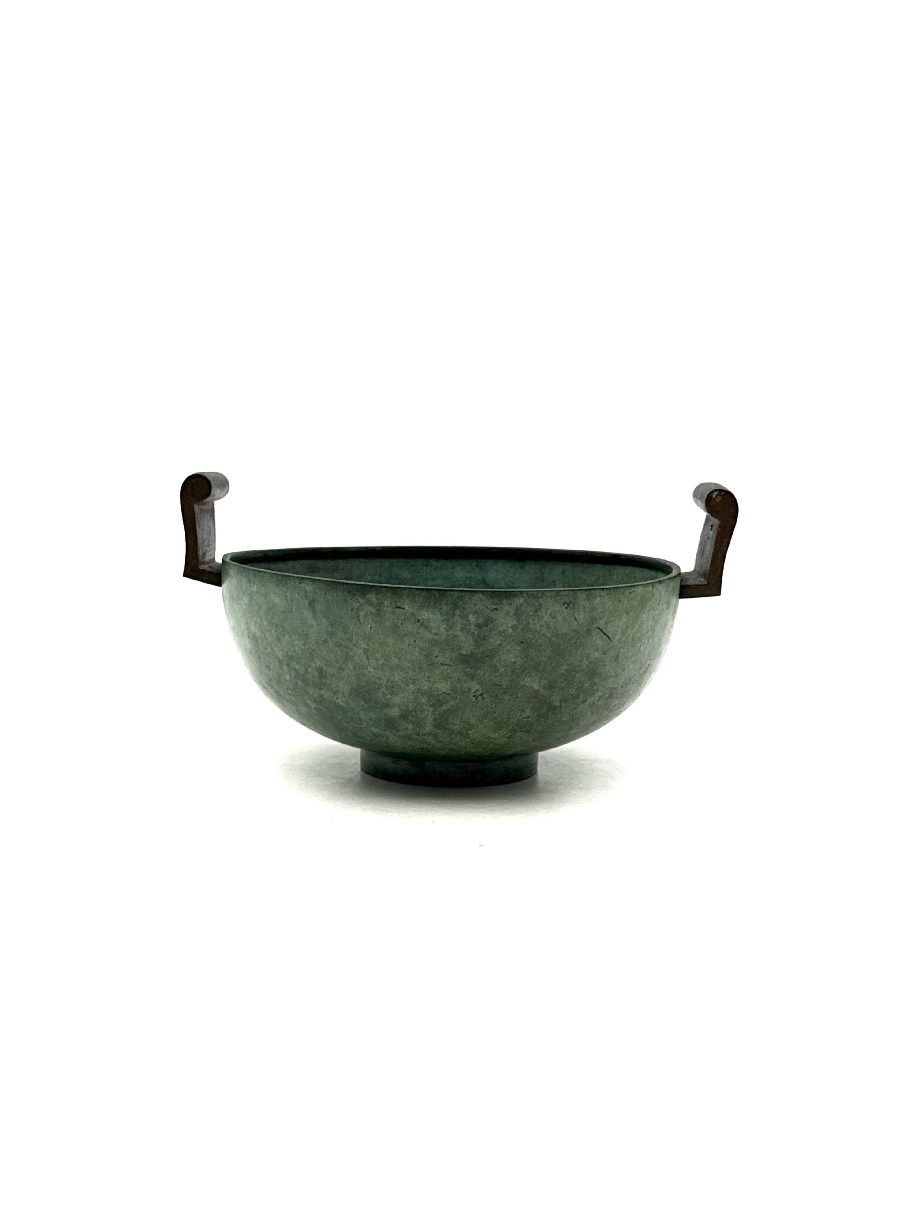 Art Deco bronze vase, Italy ca. 1930s
