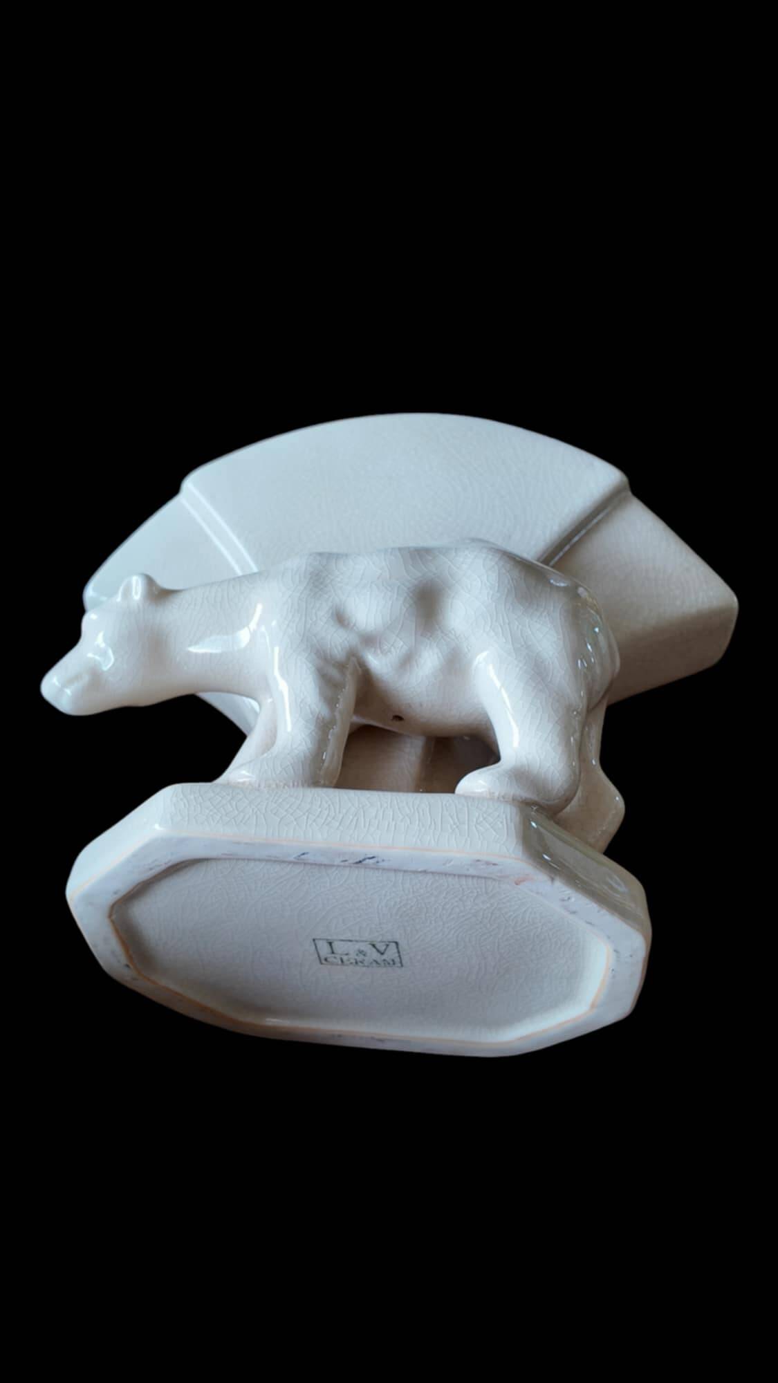 Bear vase in ceramic