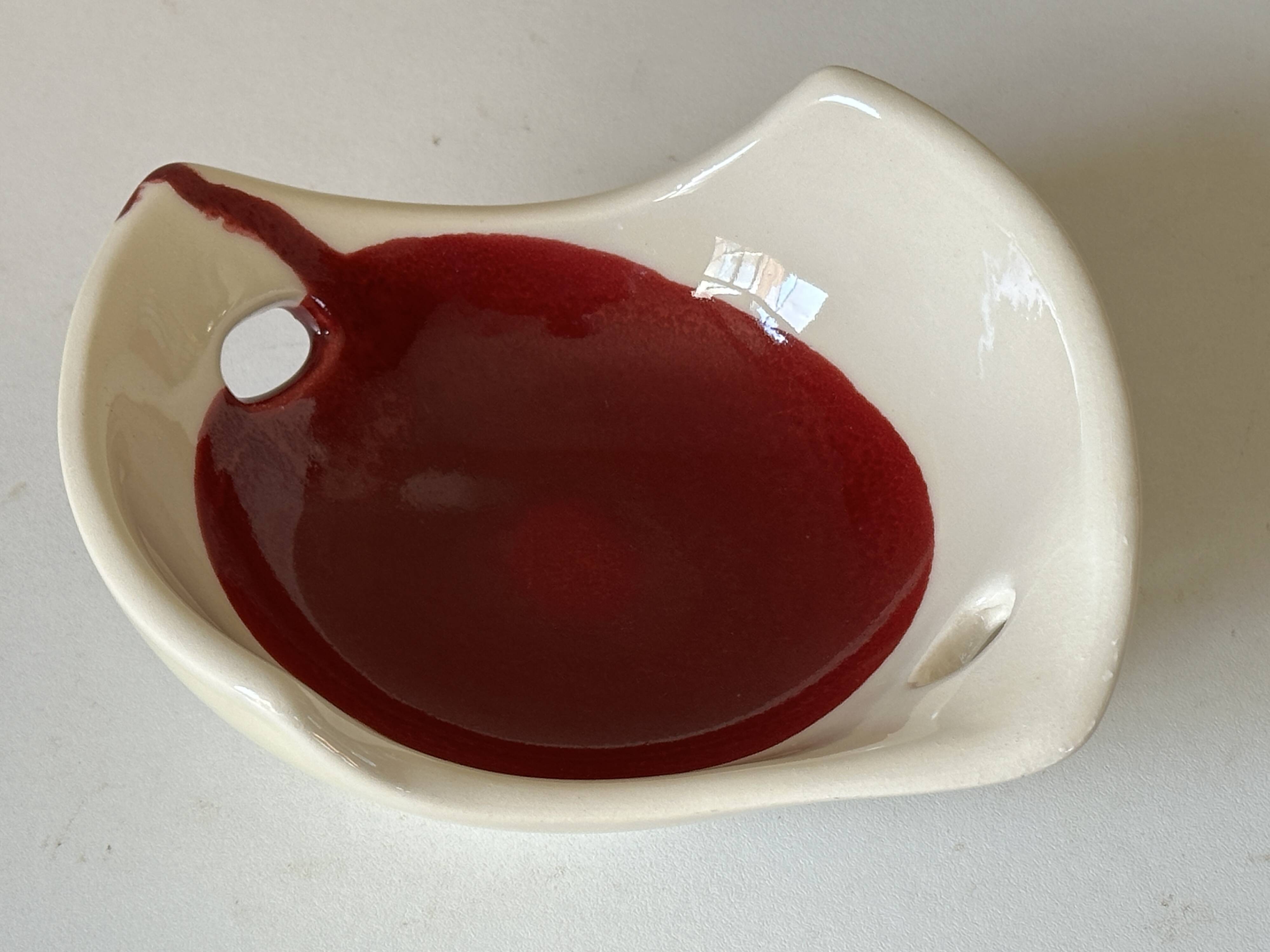 Ceramic empty pocket bowl signed Lude France 1960s