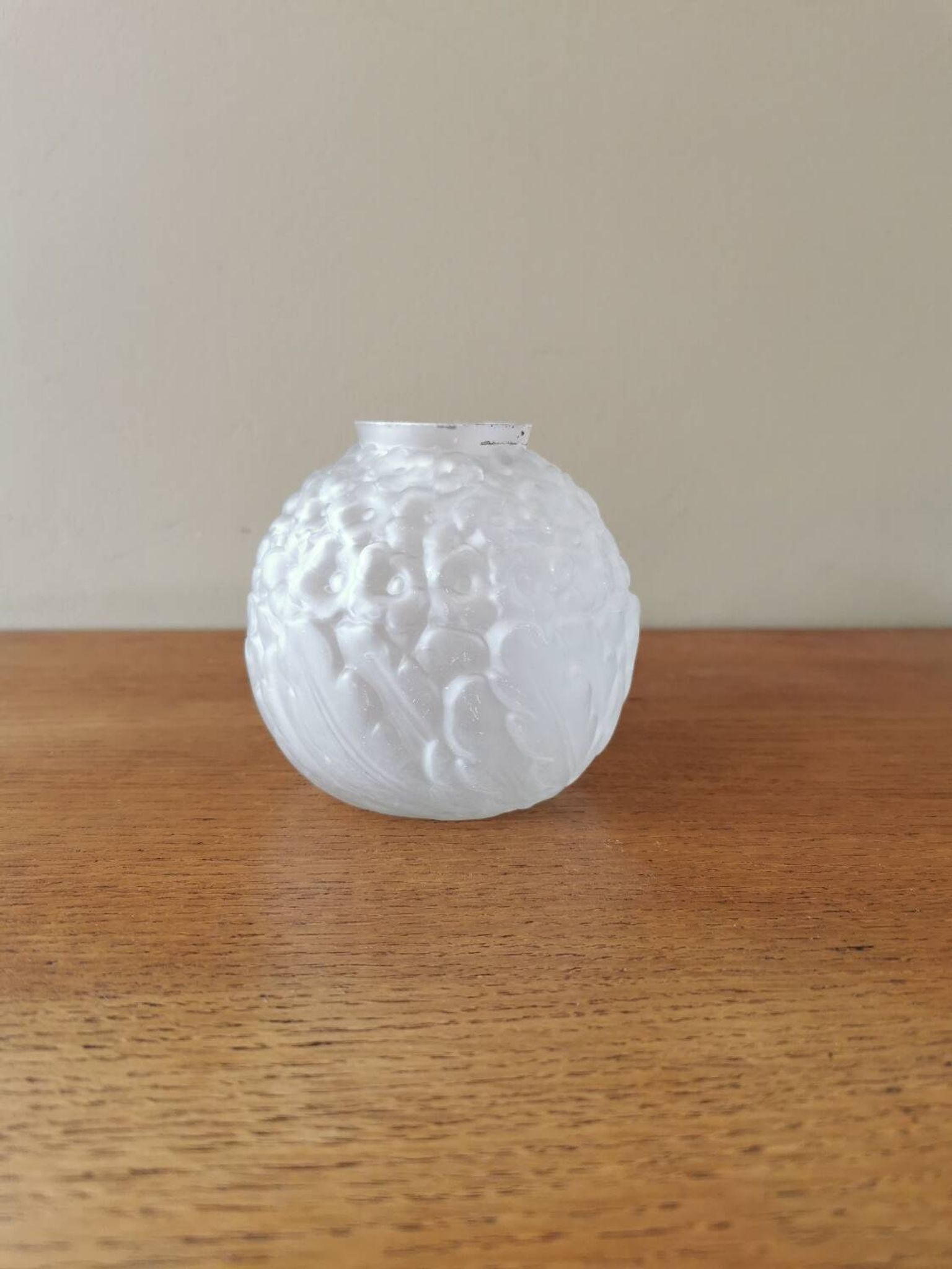 Small art deco ball vase in white glass paste