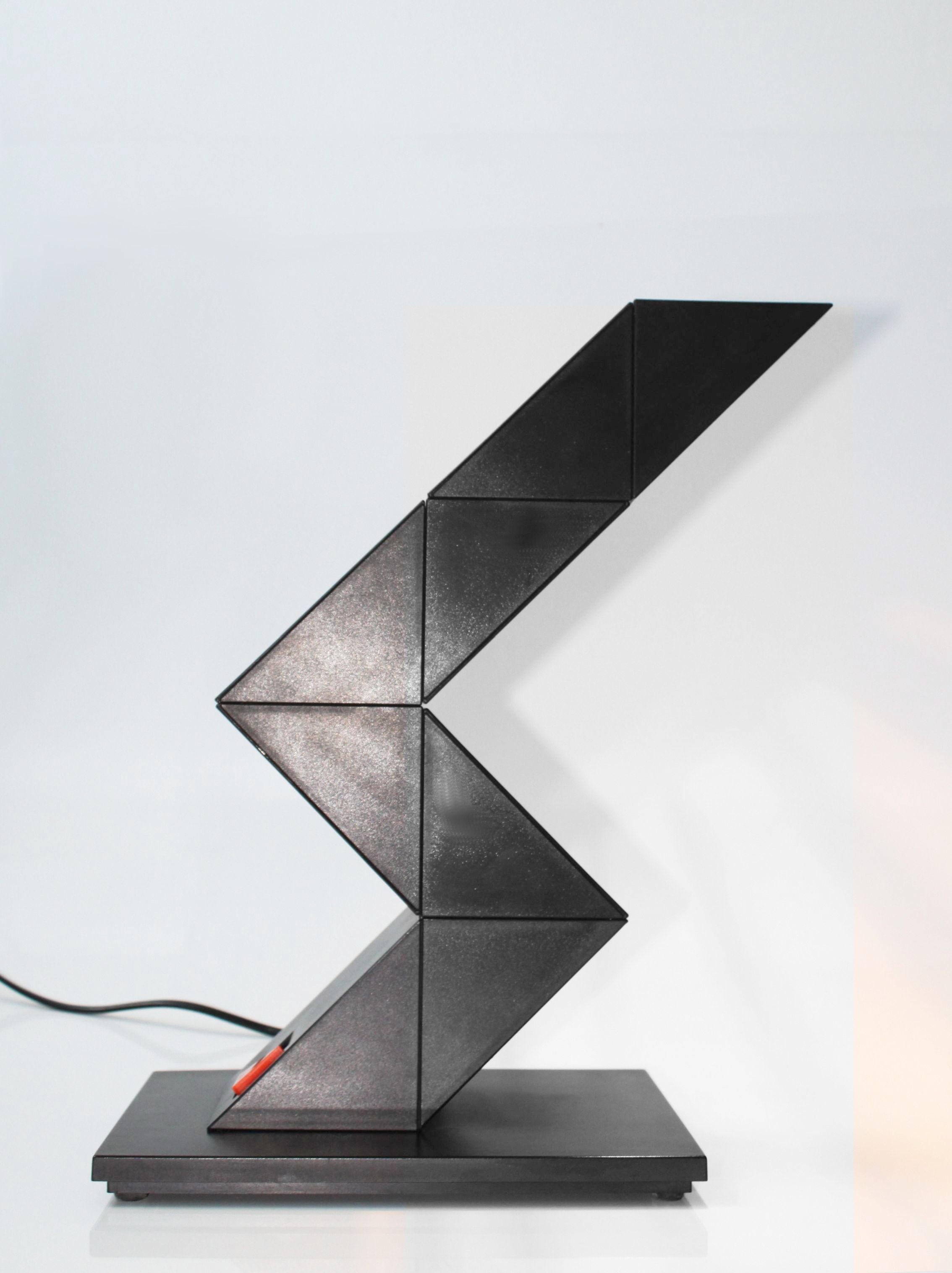 ZigZag Lamp by Shui L.D.Chan for Massive-Elite, Belgium, 1984