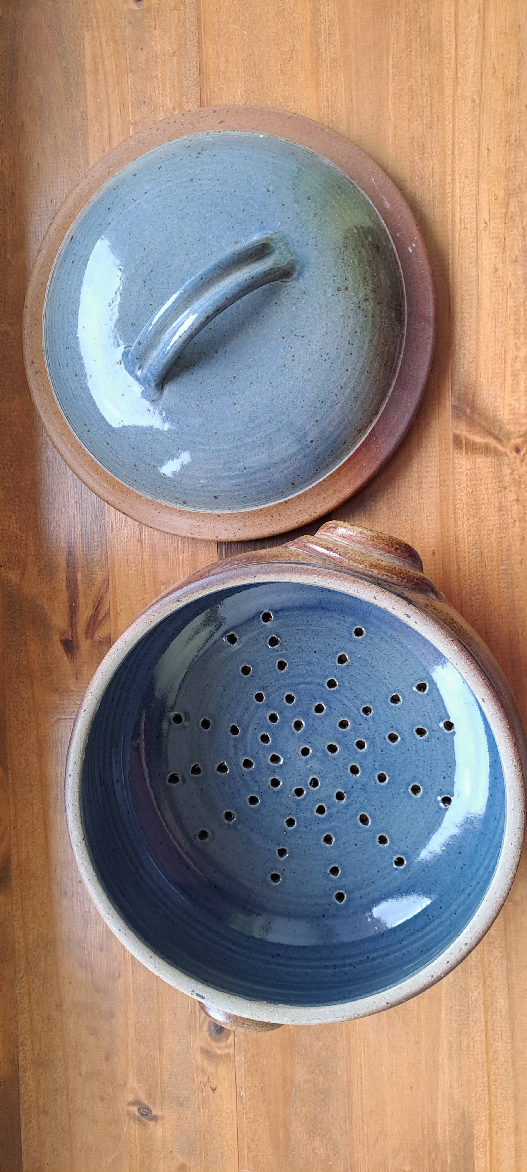Corsican artisanal pottery