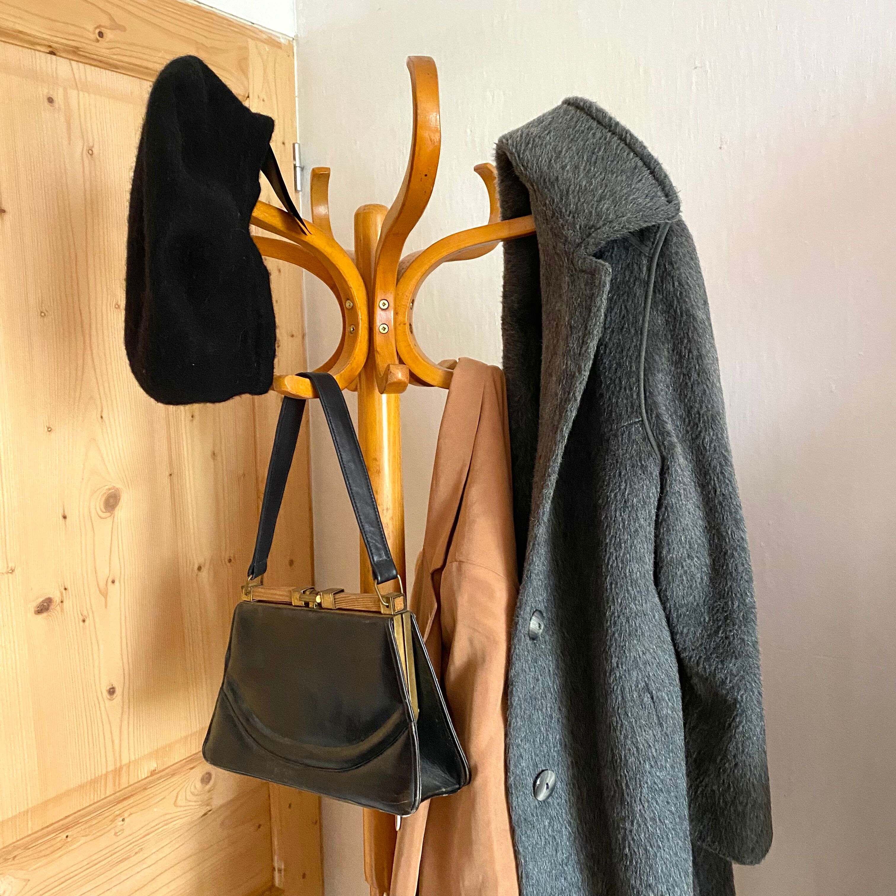 Vintage parrot coat rack