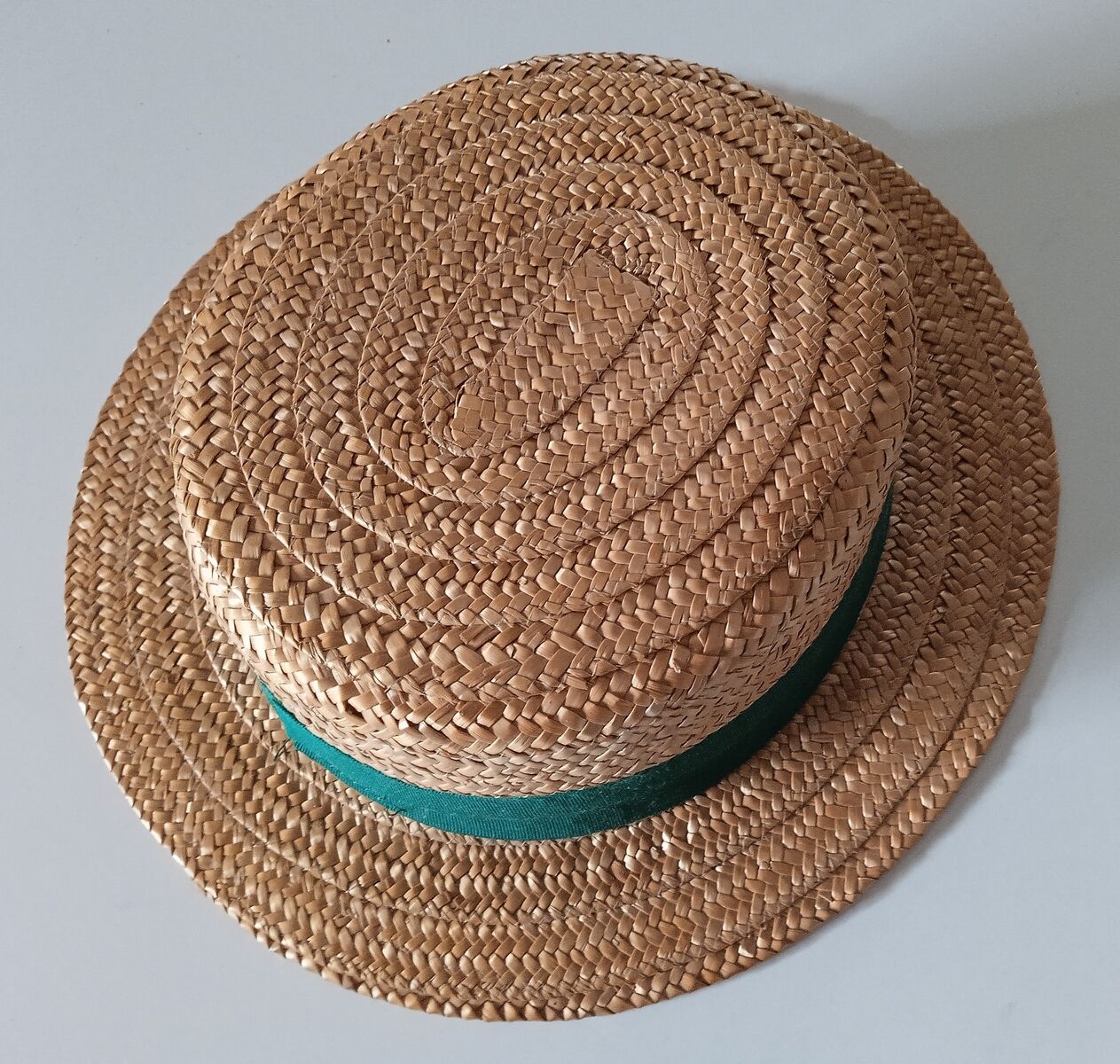 Straw hat Genuine boater hat made of natural straw