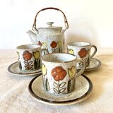 Stoneware teapot and its 3 cups, 1970s