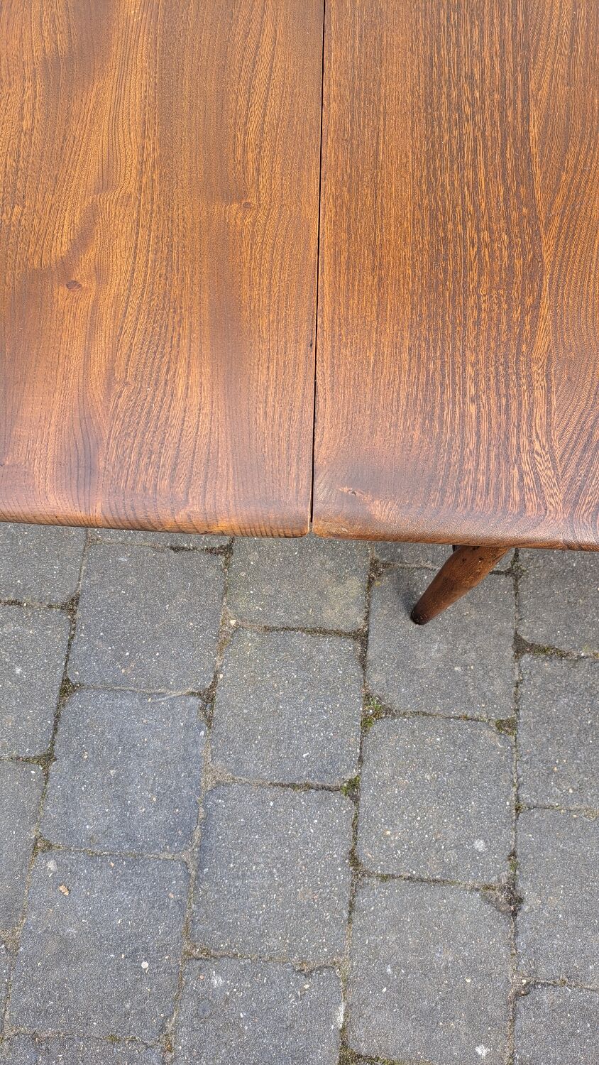 Table basse Ercol avec deux rallonges