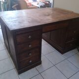 Double-sided desk