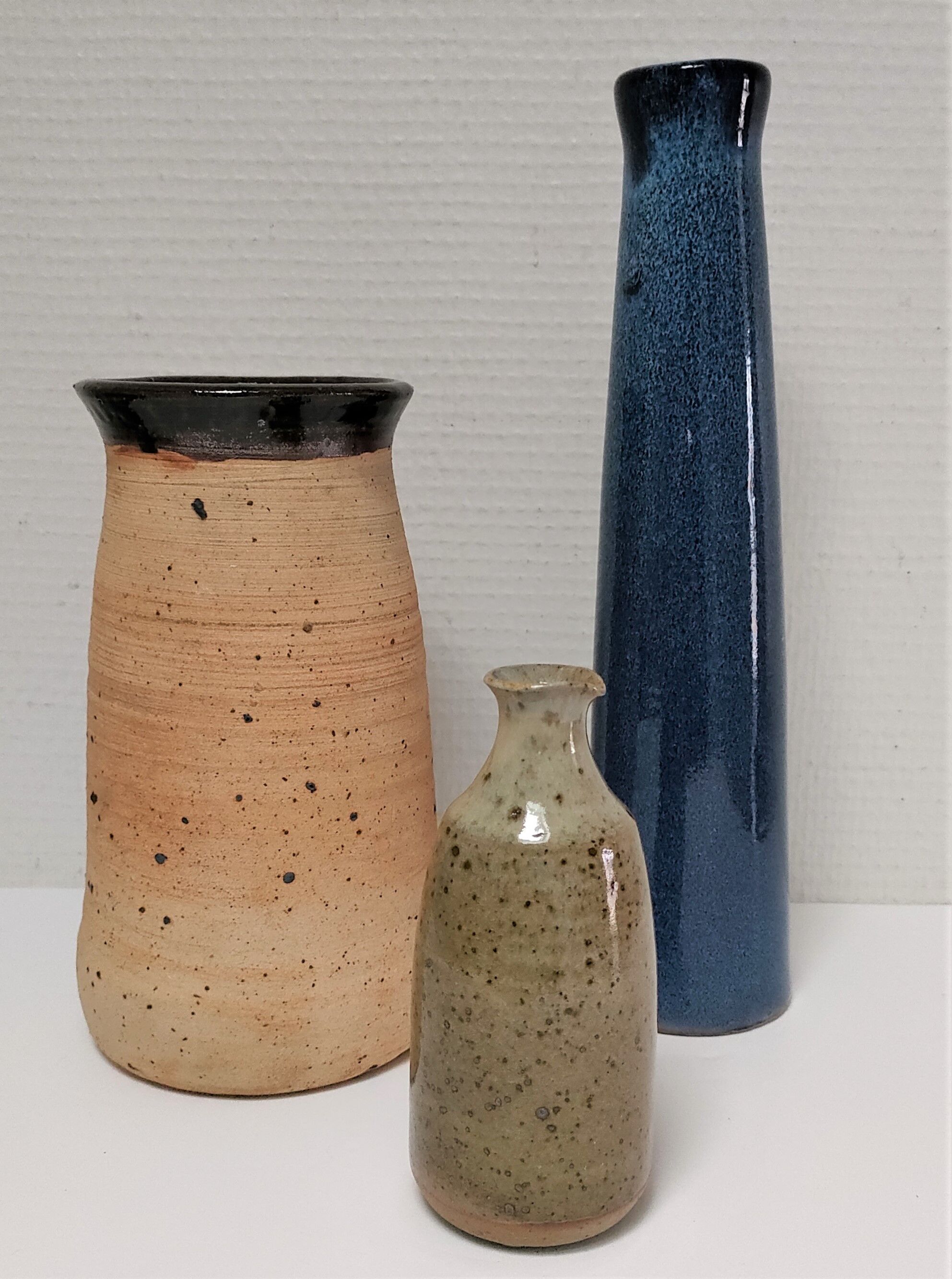 Trois vases grès céramique vintage
