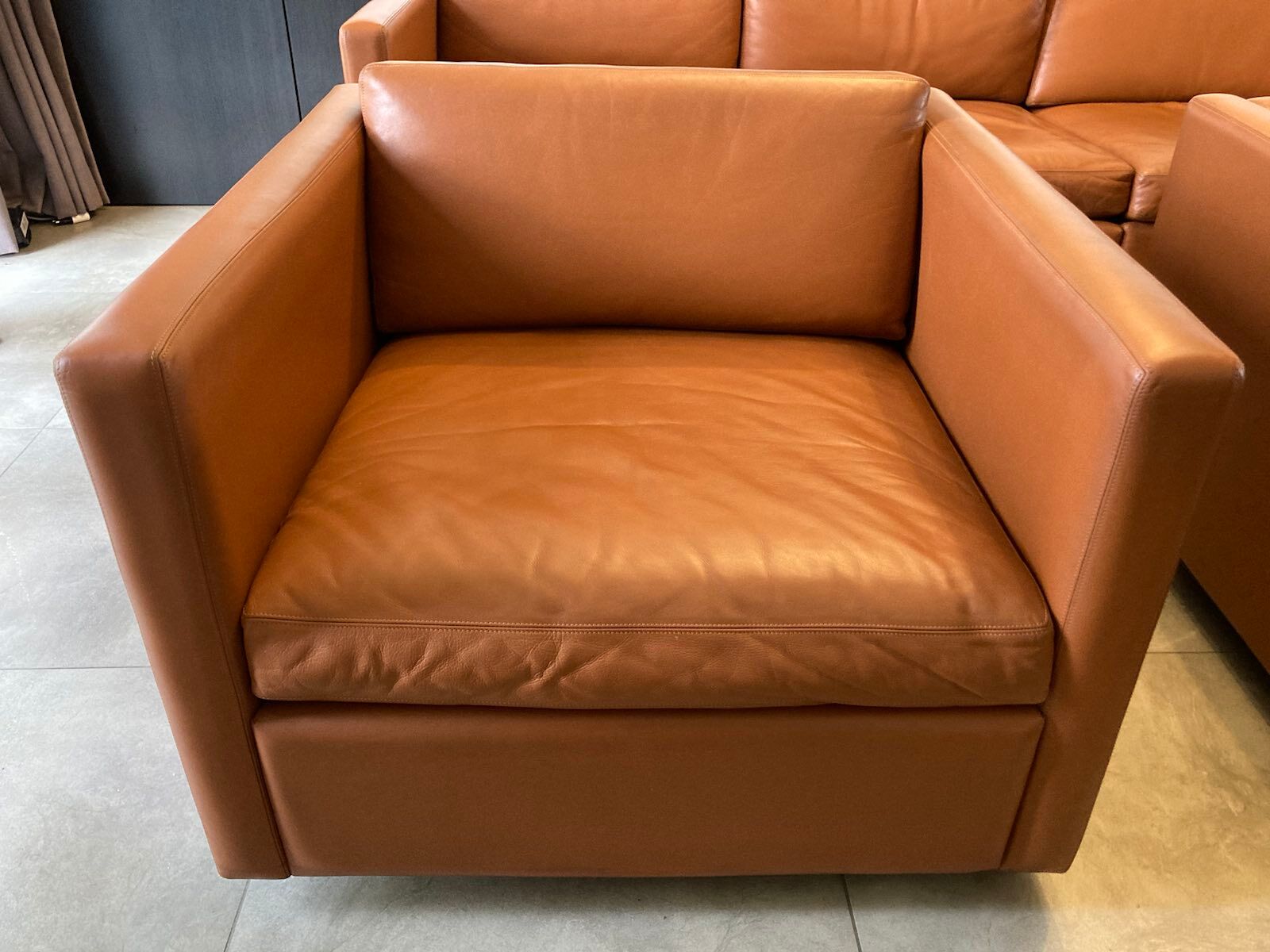 Gold leather salon by Charles Pfister for Knoll 1970