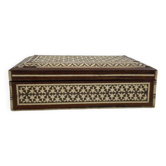 Syrian wooden box marquetry work with inlay 1900