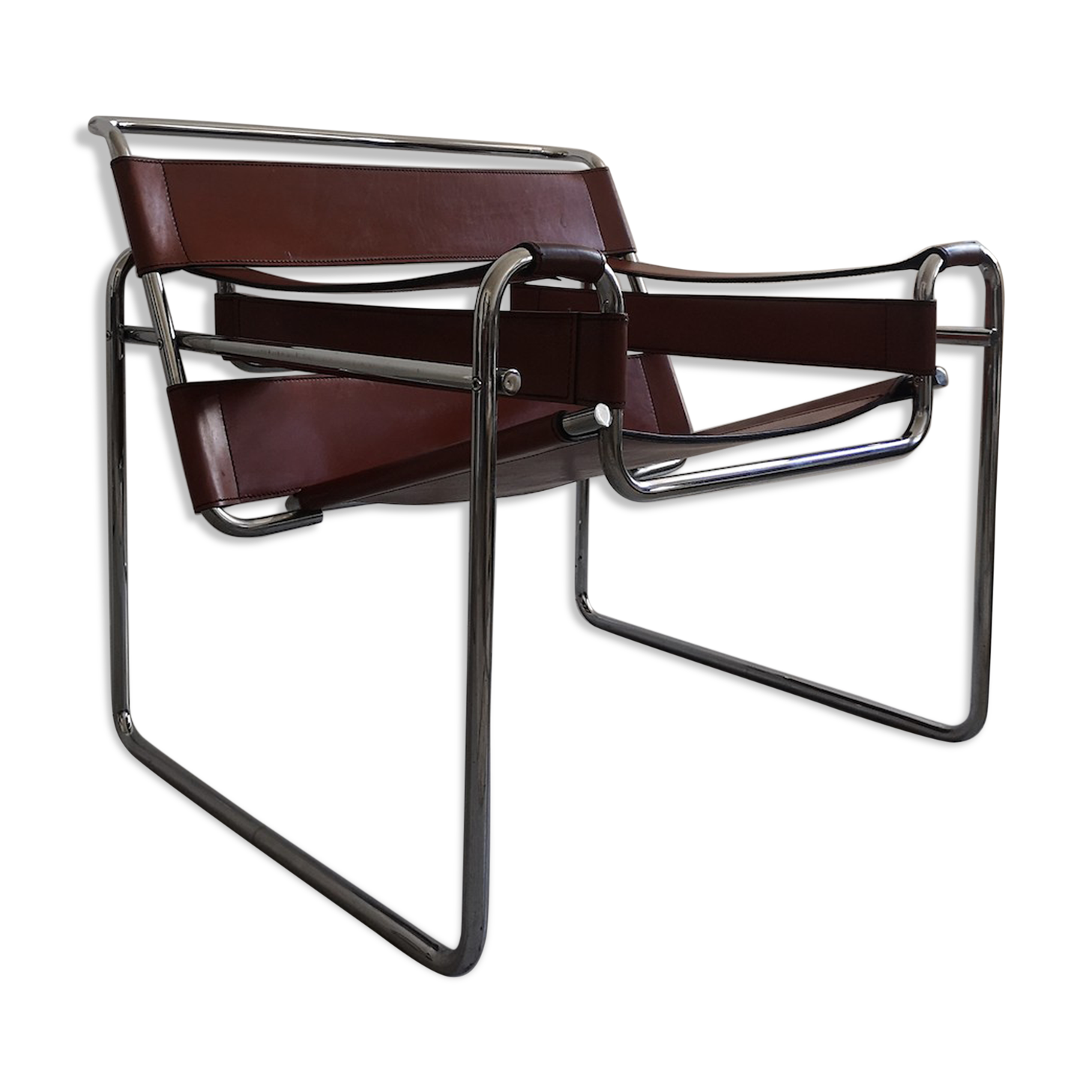Tawny leather armchair model Wassily B3 by Marcel Breuer