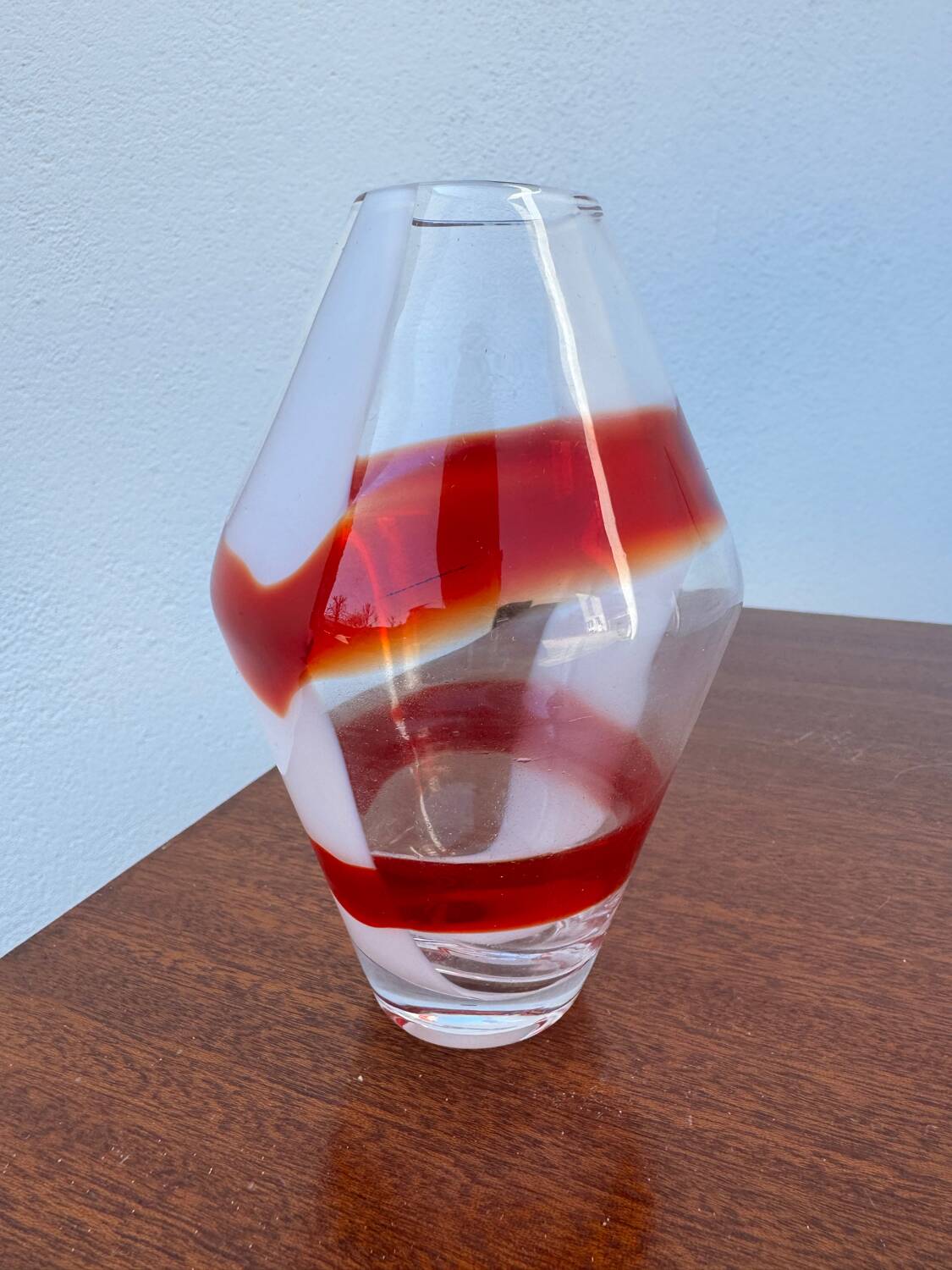 Small Guzzini vase blown glass
