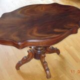 Napoleon 3 style violin table with chamfered top
