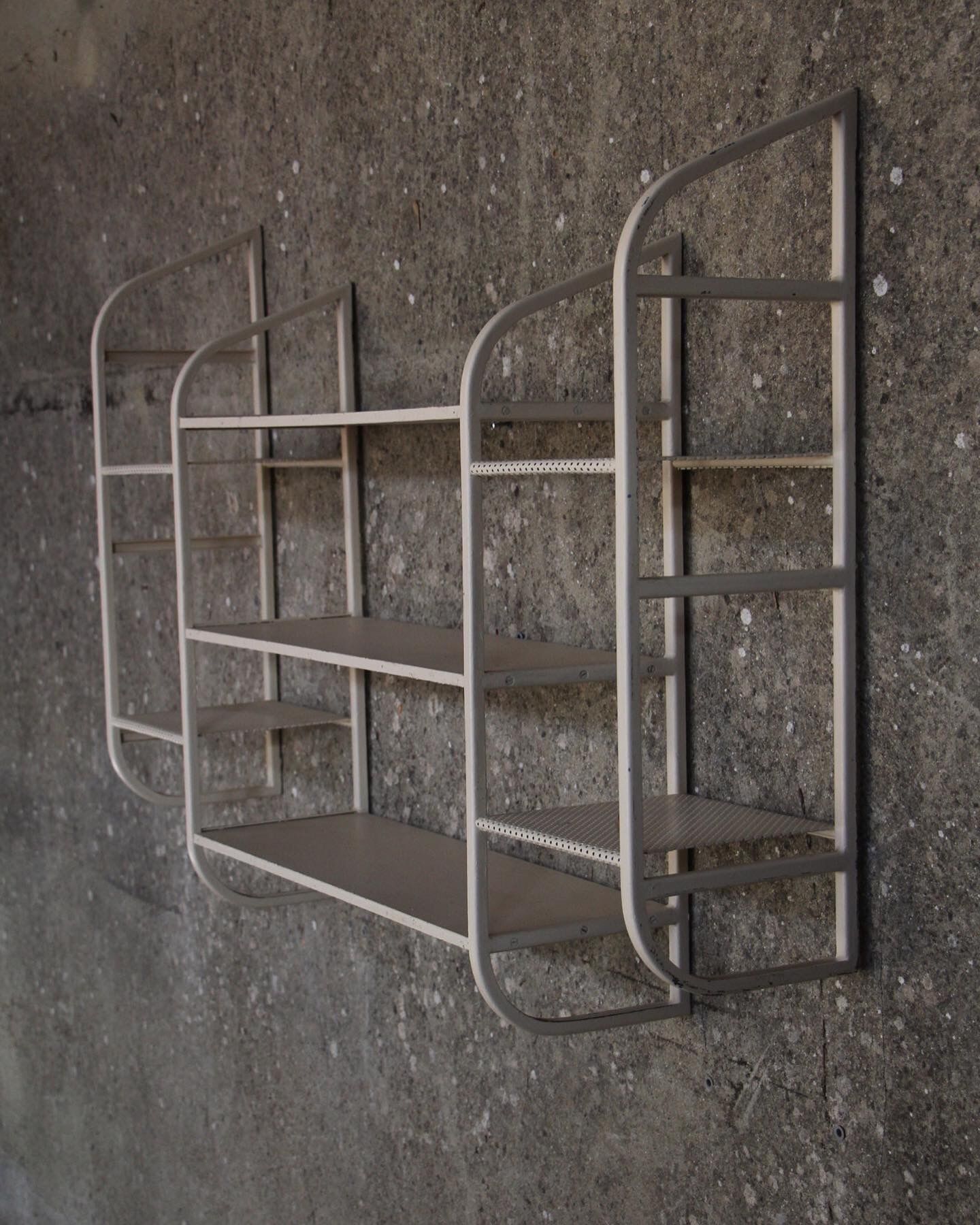 Modernist design floor 50s