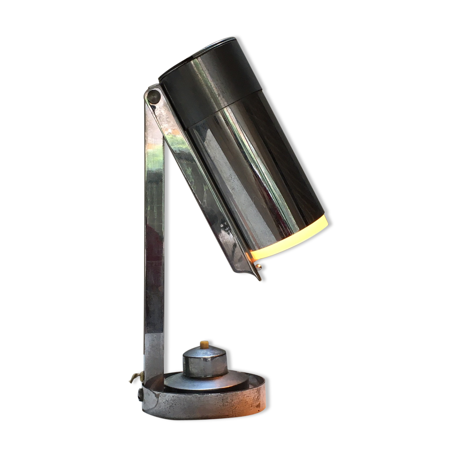 Boris Lacroix's lamp to lay