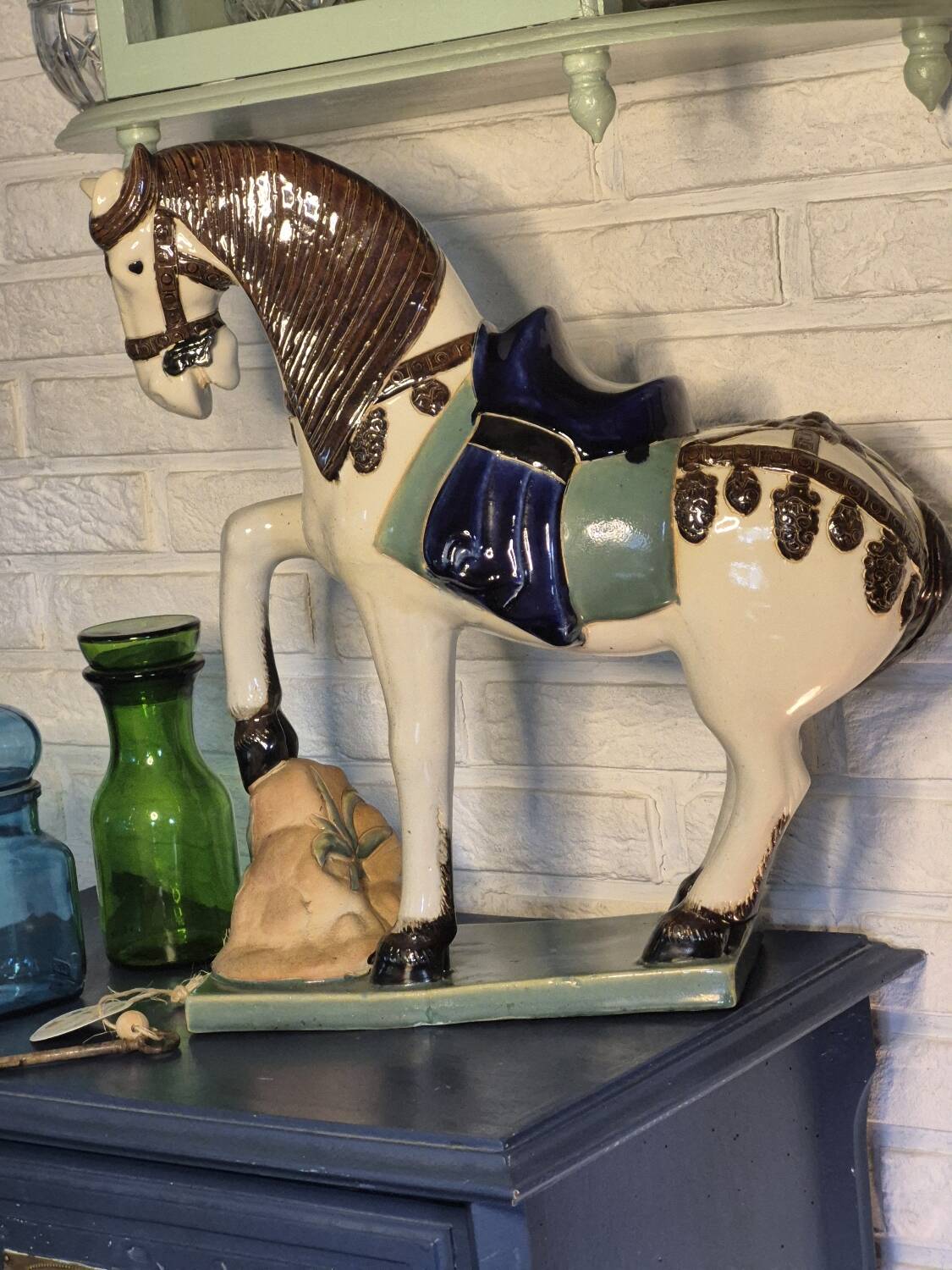 Horse statuette